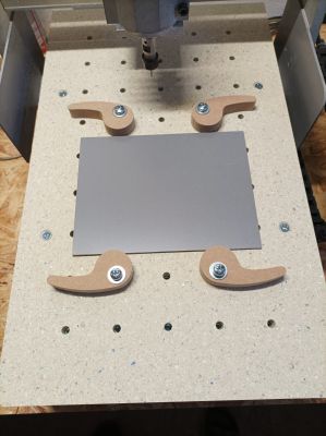 Pracovní deska stolu CNC 3040 s upínkami Home Deco