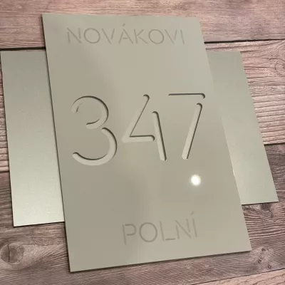 Moderní číslo popisné Cross na dům, plot nebo vchod Home Deco