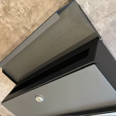 Poštovní schránka s vlastním jménem a číslem Typ2 – antracitová