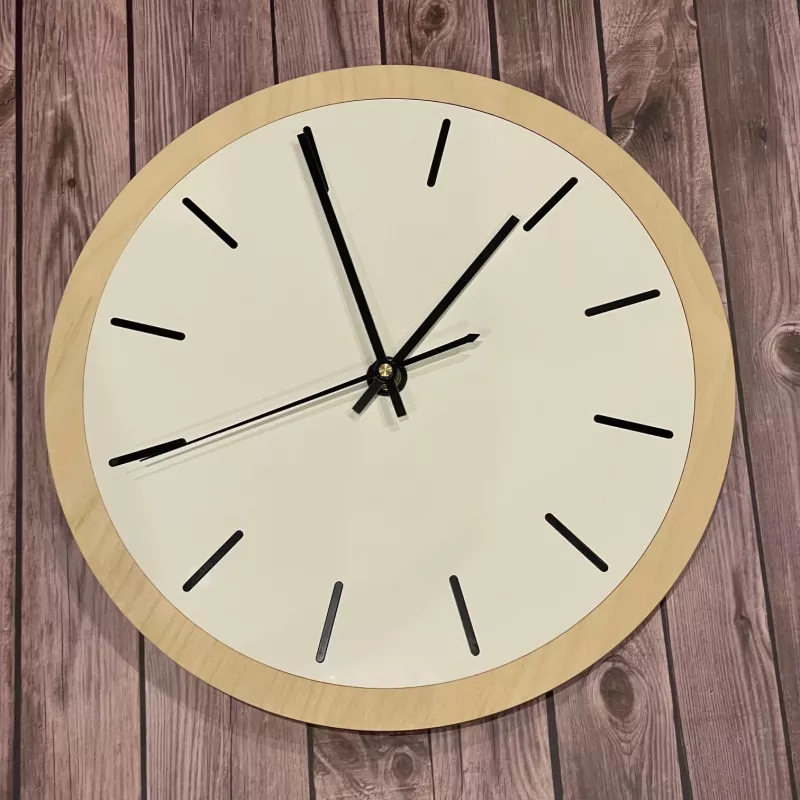 Scandi Wood White – designové nástěnné hodiny Home Deco